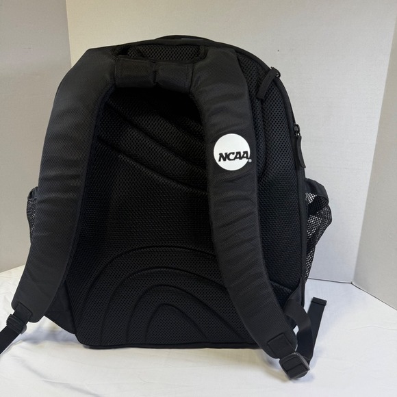 NWOT Wilson NCAA Backpack 2016 Women's Final Four Basketball 27L - Picture 3 of 13